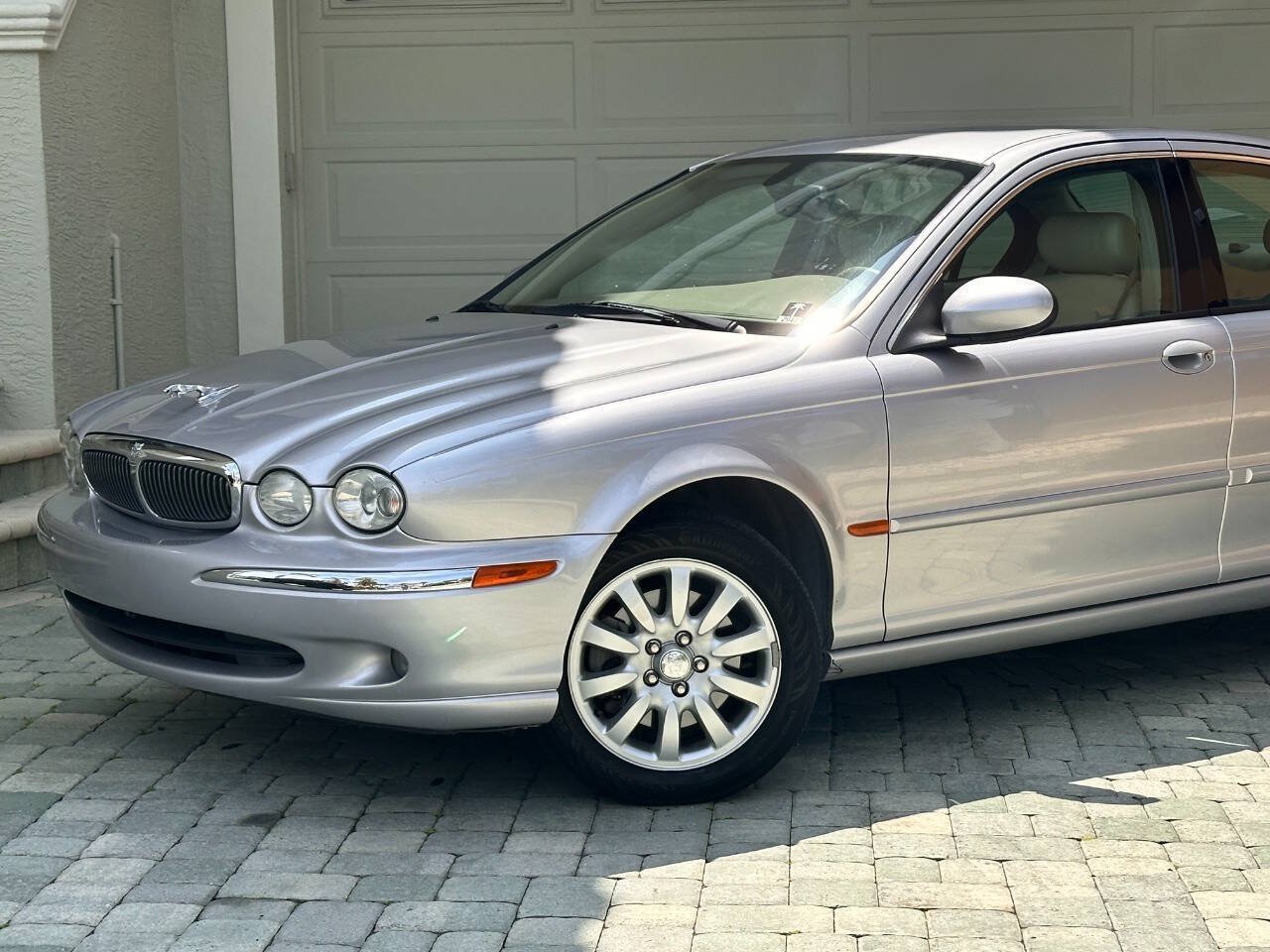 Used 2003 Jaguar X-TYPE 2.5 AWD/4WD image 3