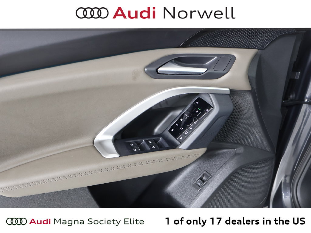 Certified 2025 Audi Q5 Premium w/ Convenience Package AWD/4WD image 21