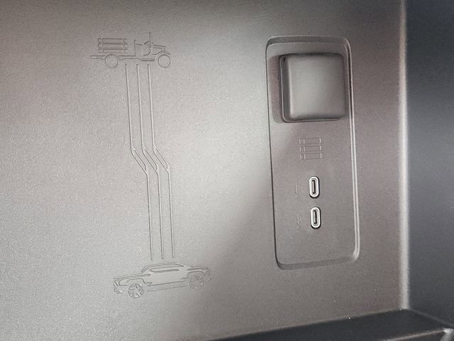 New 2024 Chevrolet Silverado EV W/T image 10