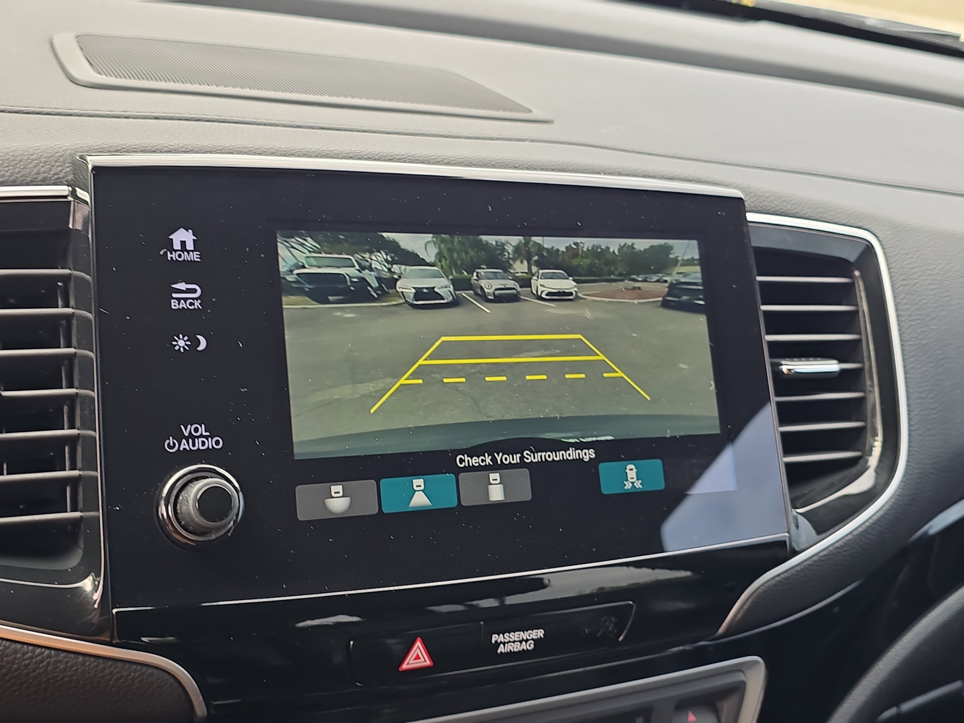 Used 2019 Honda Pilot Touring image 29