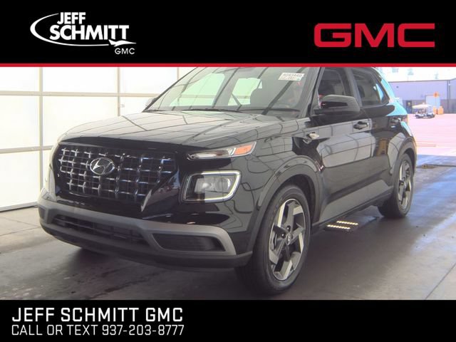 Used 2026 Hyundai Venue SEL FWD image 1