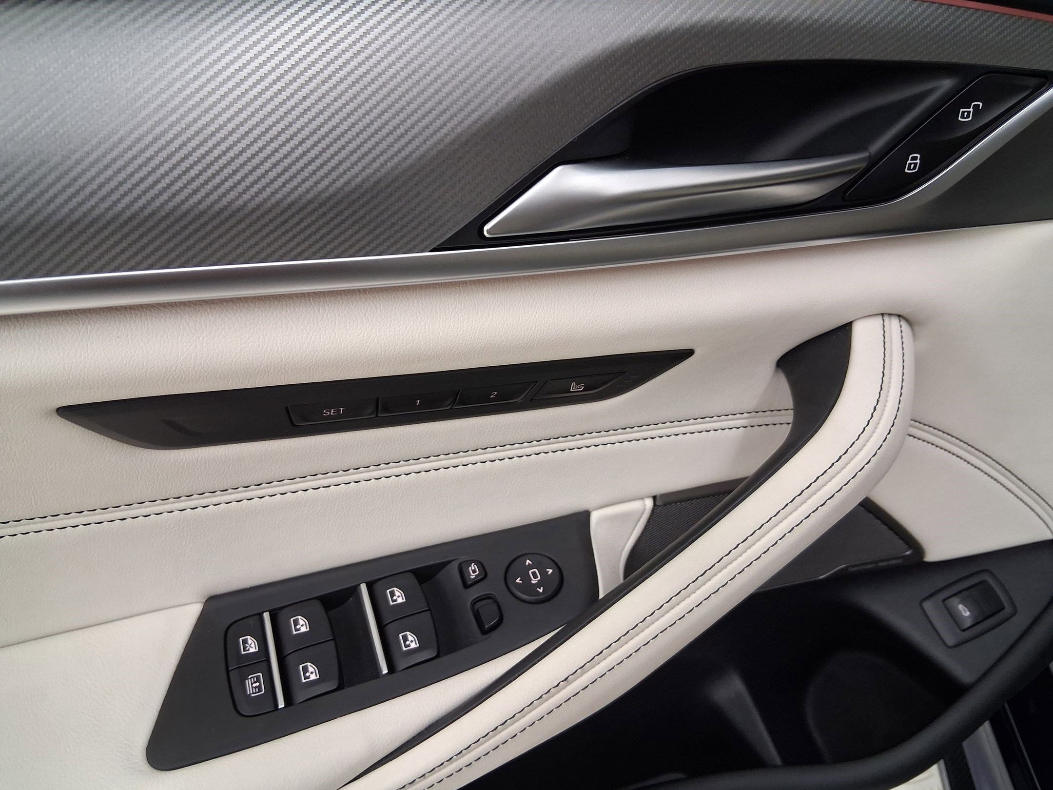 Certified 2023 BMW M5 w/ Competition Package image 25