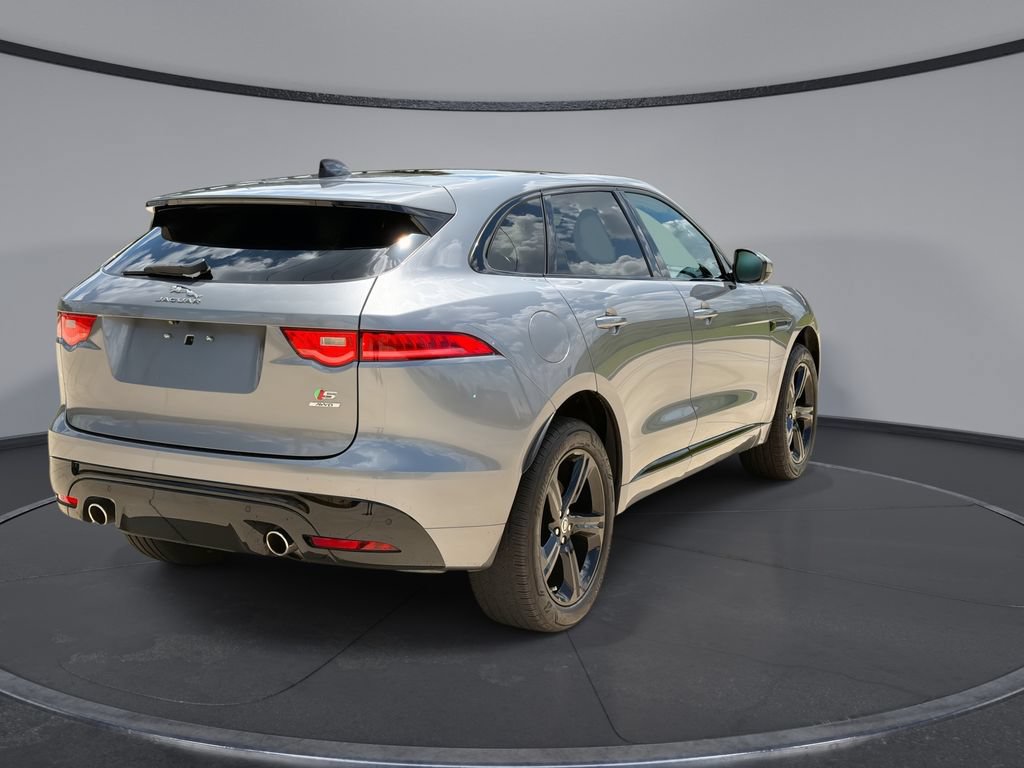 Used 2020 Jaguar F-PACE S AWD/4WD image 11