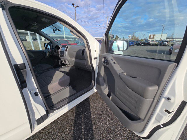Used 2021 Nissan Frontier S AWD/4WD image 11