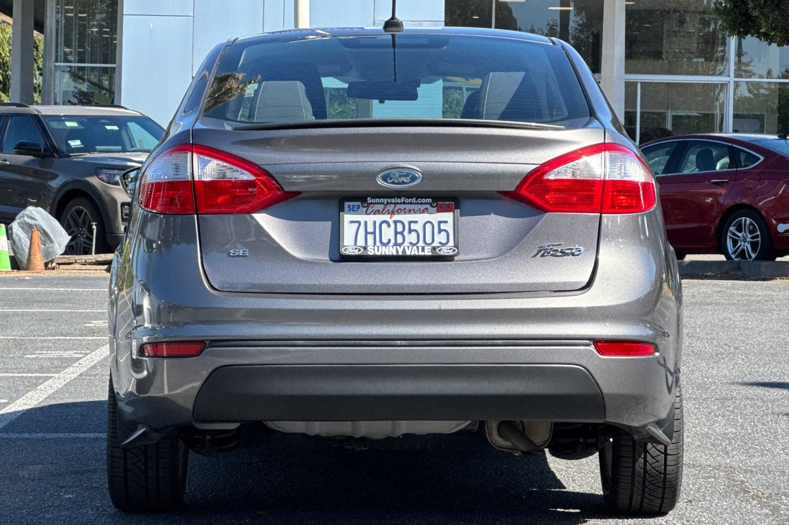 Used 2014 Ford Fiesta SE w/ Equipment Group 201B FWD image 5