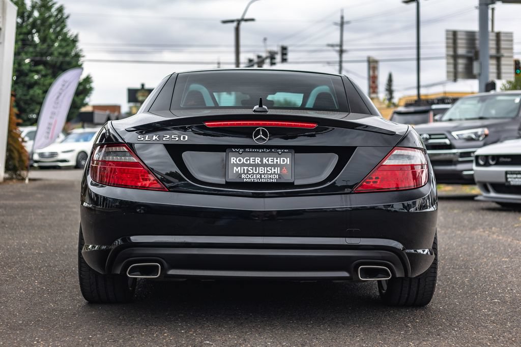 Used 2012 Mercedes-Benz SLK 250 image 8