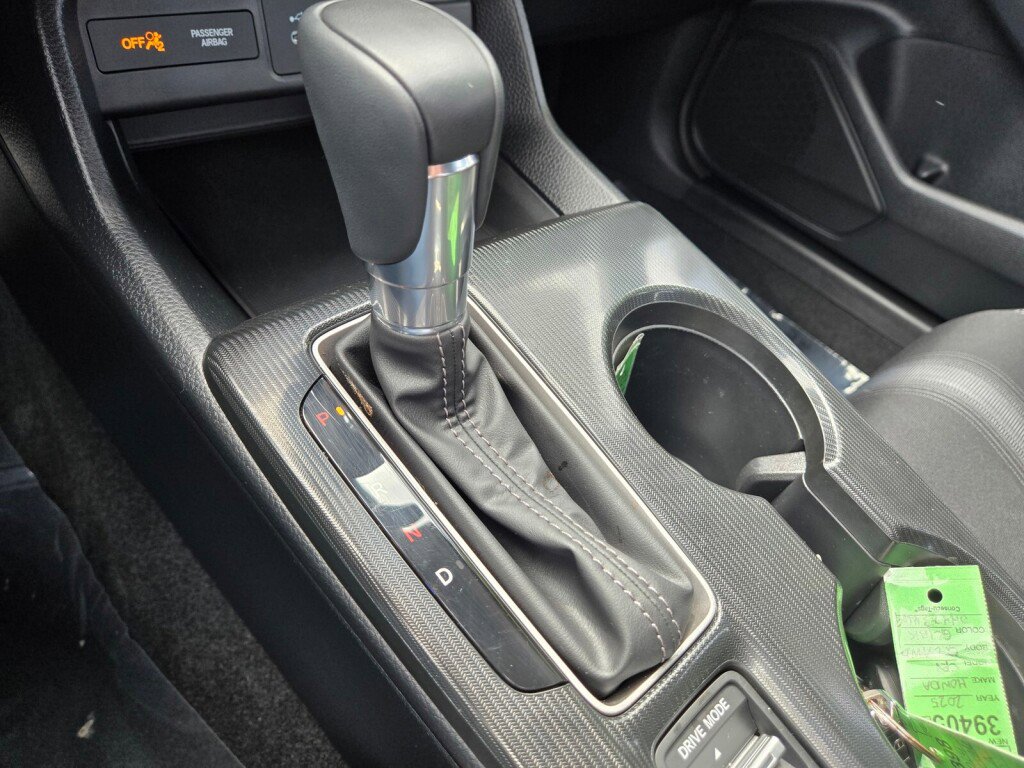 Certified 2025 Honda Civic Sport image 19