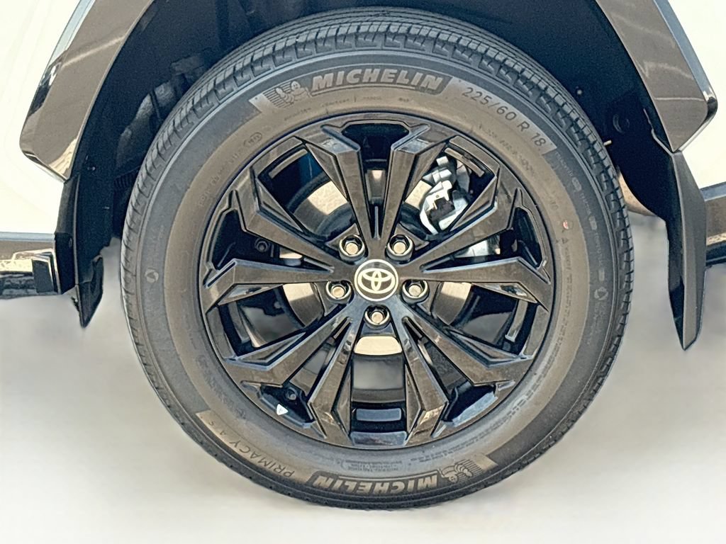 Used 2022 Toyota RAV4 XSE AWD/4WD image 31