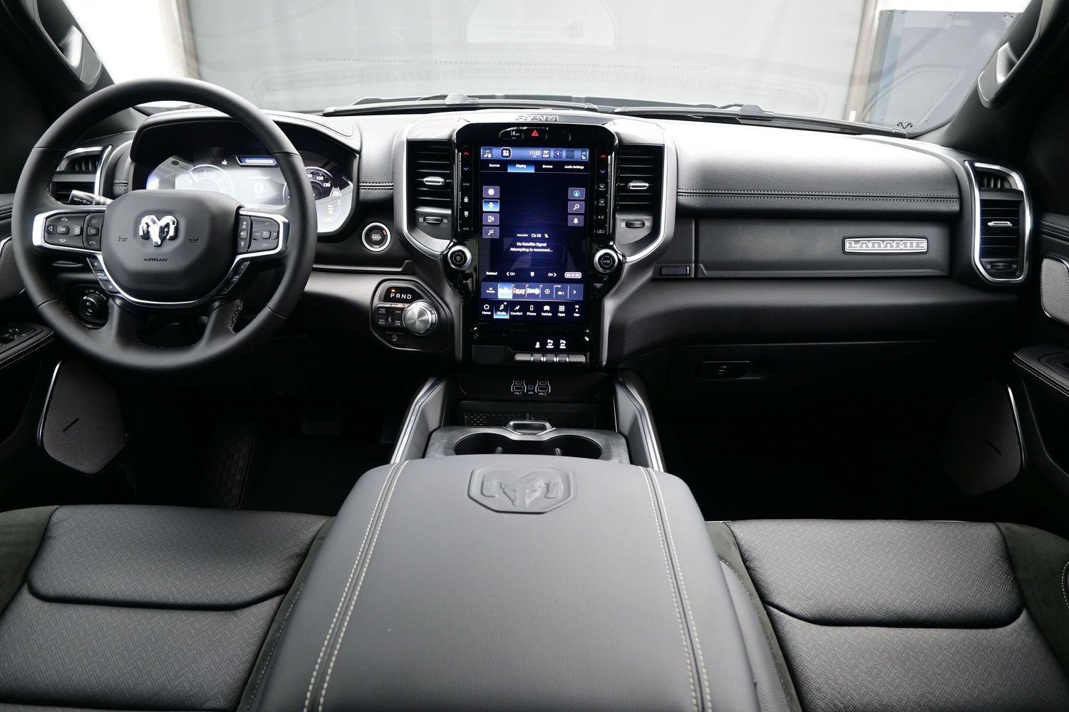 New 2027 RAM 1500 Laramie w/ Night Edition AWD/4WD image 12