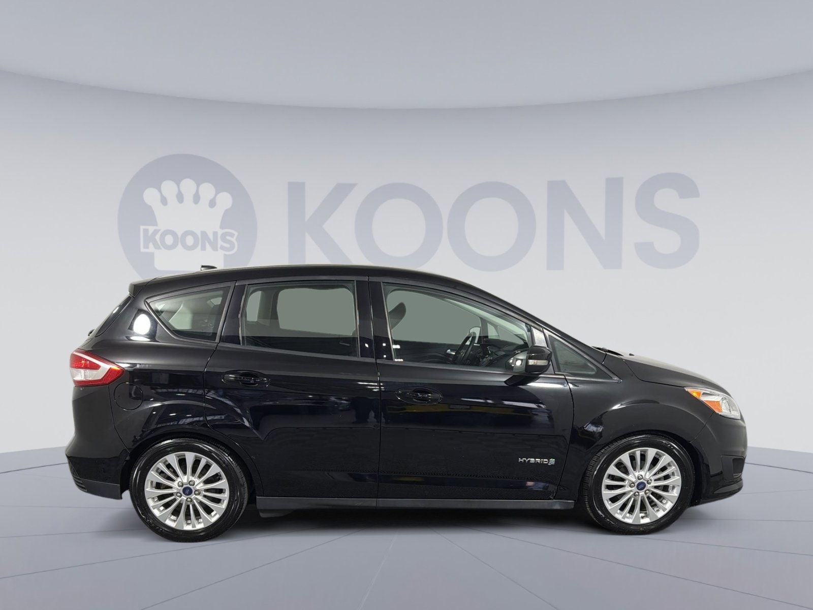 Used 2018 Ford C-MAX SE w/ Interior Protection Package image 8