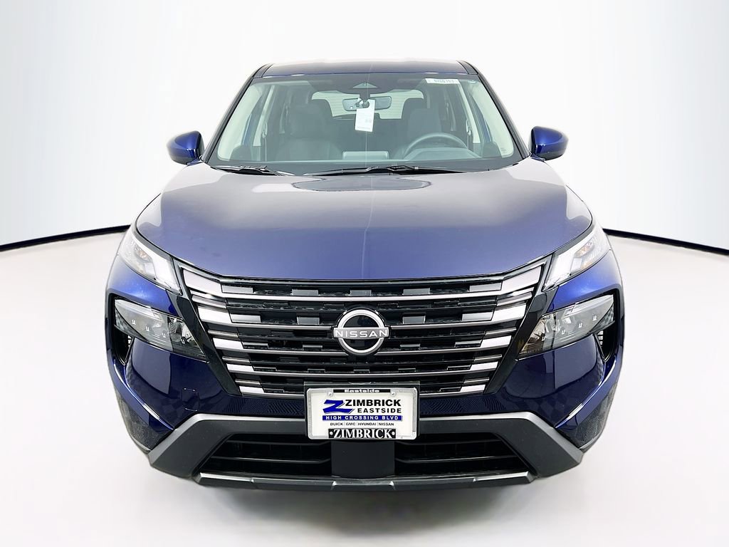 New 2026 Nissan Rogue SV image 2