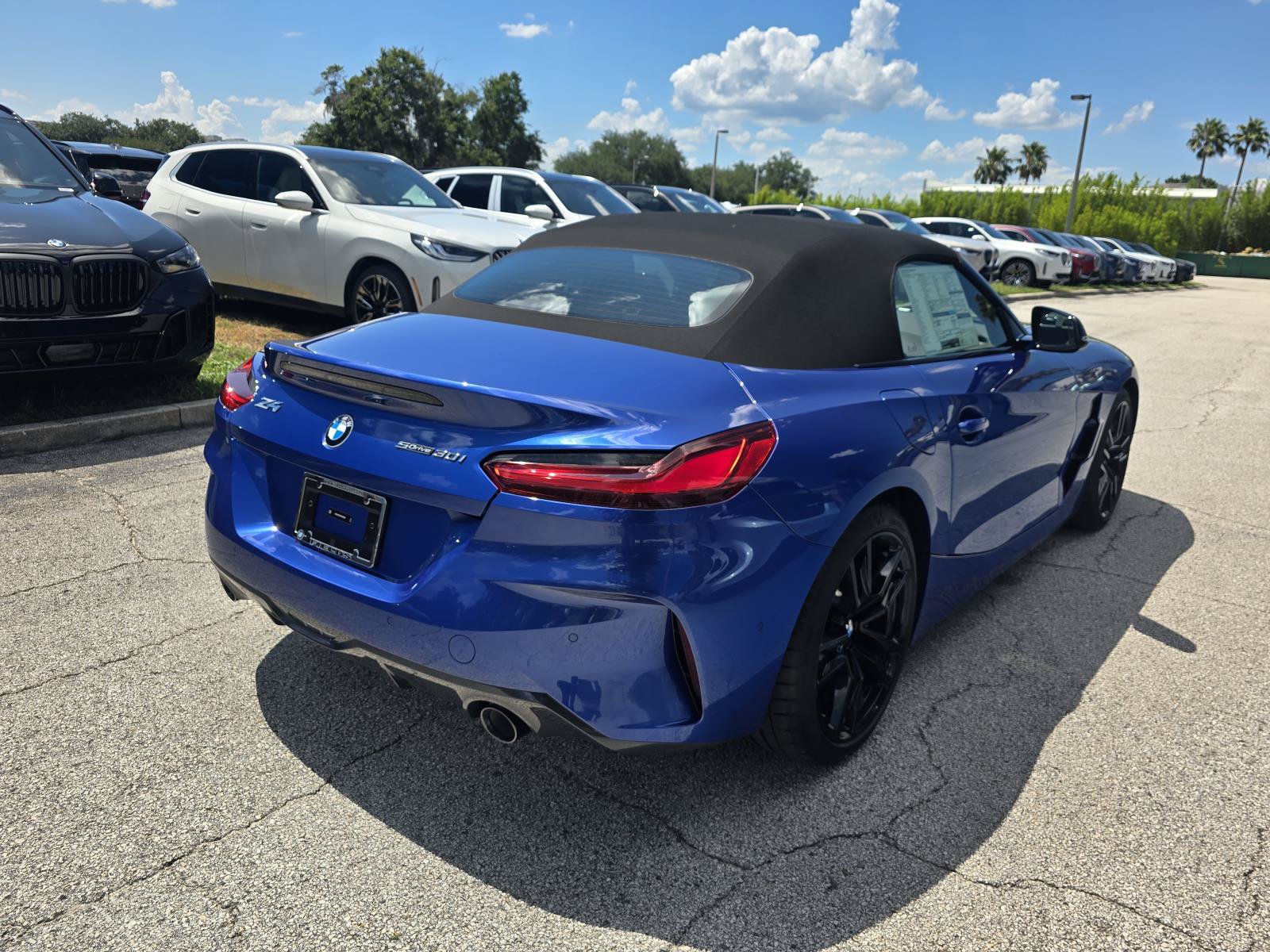 New 2026 BMW Z4 sDrive30i w/ Premium Package RWD image 3