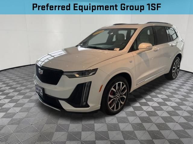 Used 2025 Cadillac XT6 Sport w/ LPO, Floor Liner Package AWD/4WD image 4