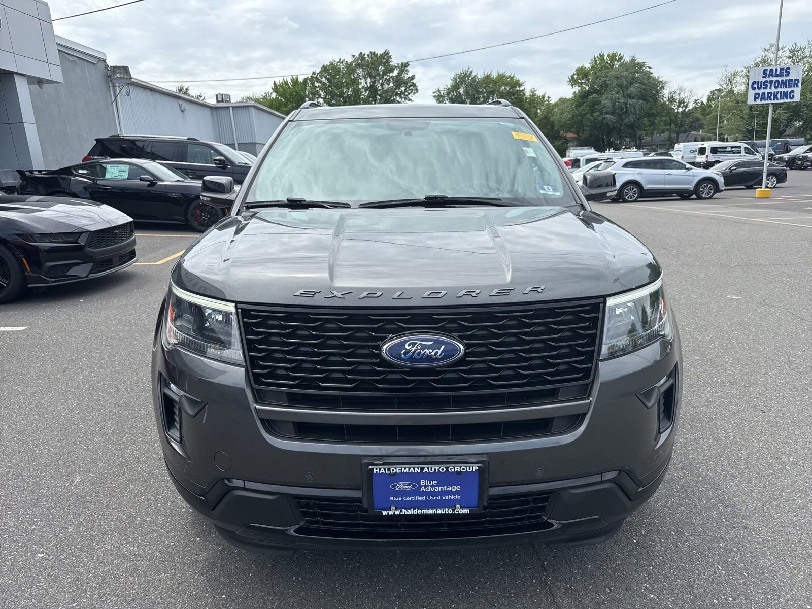 Used 2019 Ford Explorer Sport AWD/4WD image 2