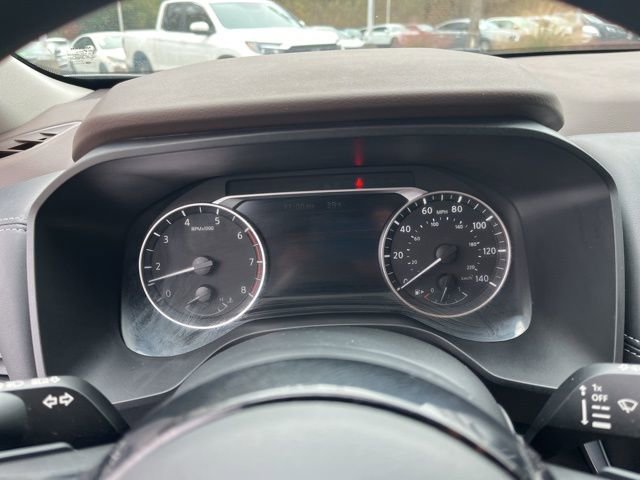 Used 2023 Nissan Rogue SV image 21