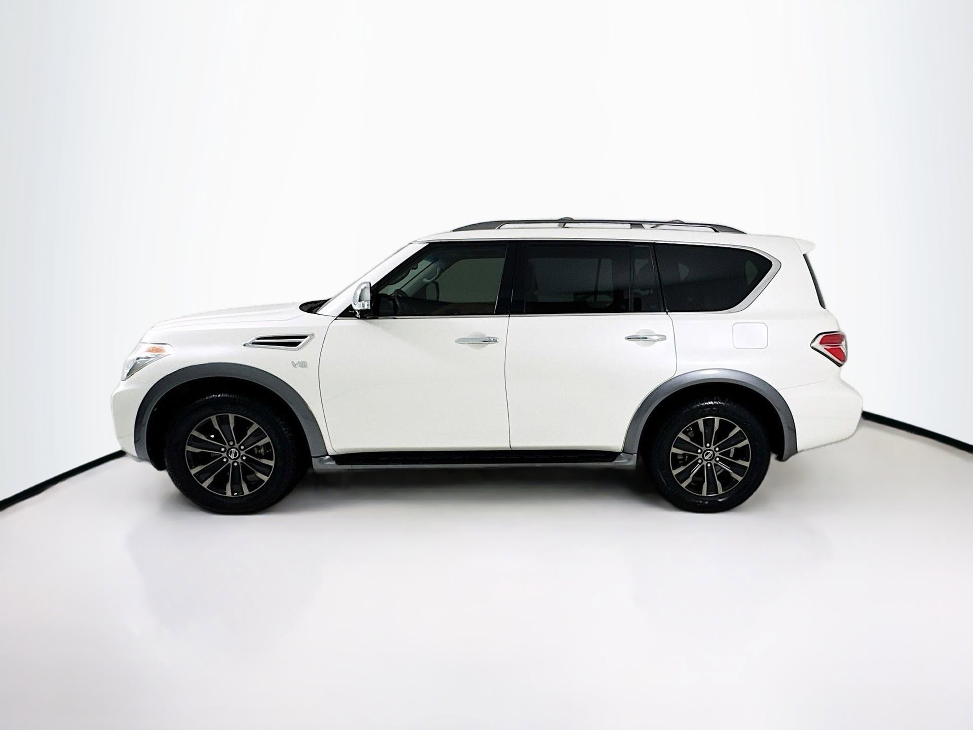 Used 2017 Nissan Armada Platinum w/ Captain Seat Package AWD/4WD image 5