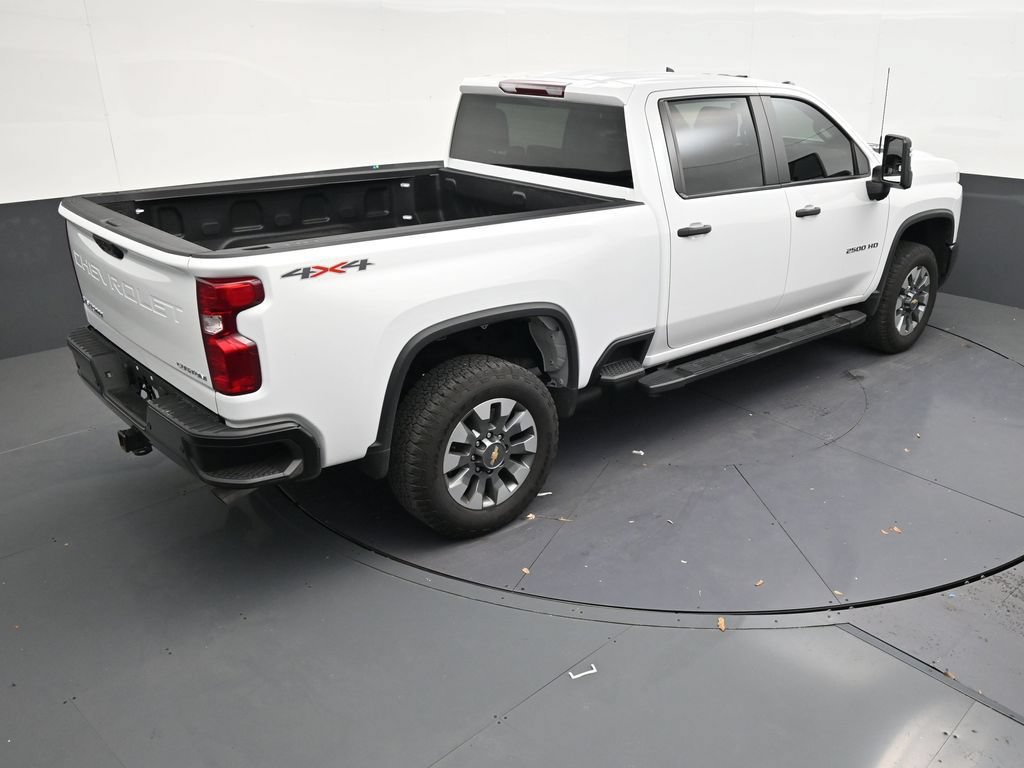 Used 2025 Chevrolet Silverado 2500 Custom w/ Custom Value Package AWD/4WD image 15