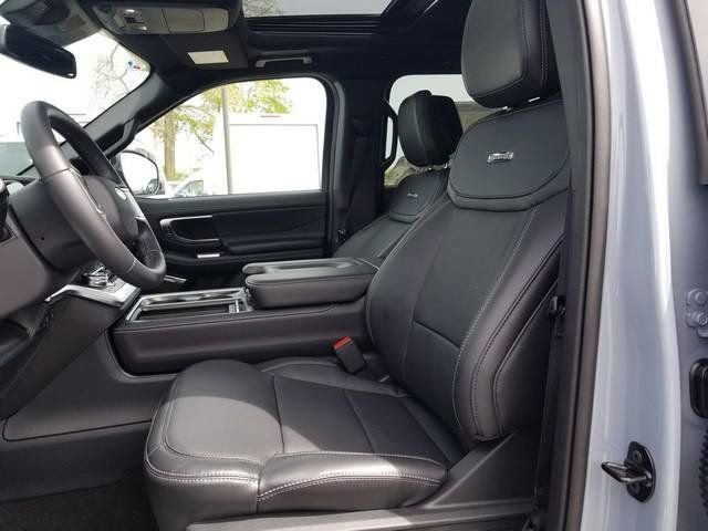 New 2026 Ford Expedition Max Platinum AWD/4WD image 15