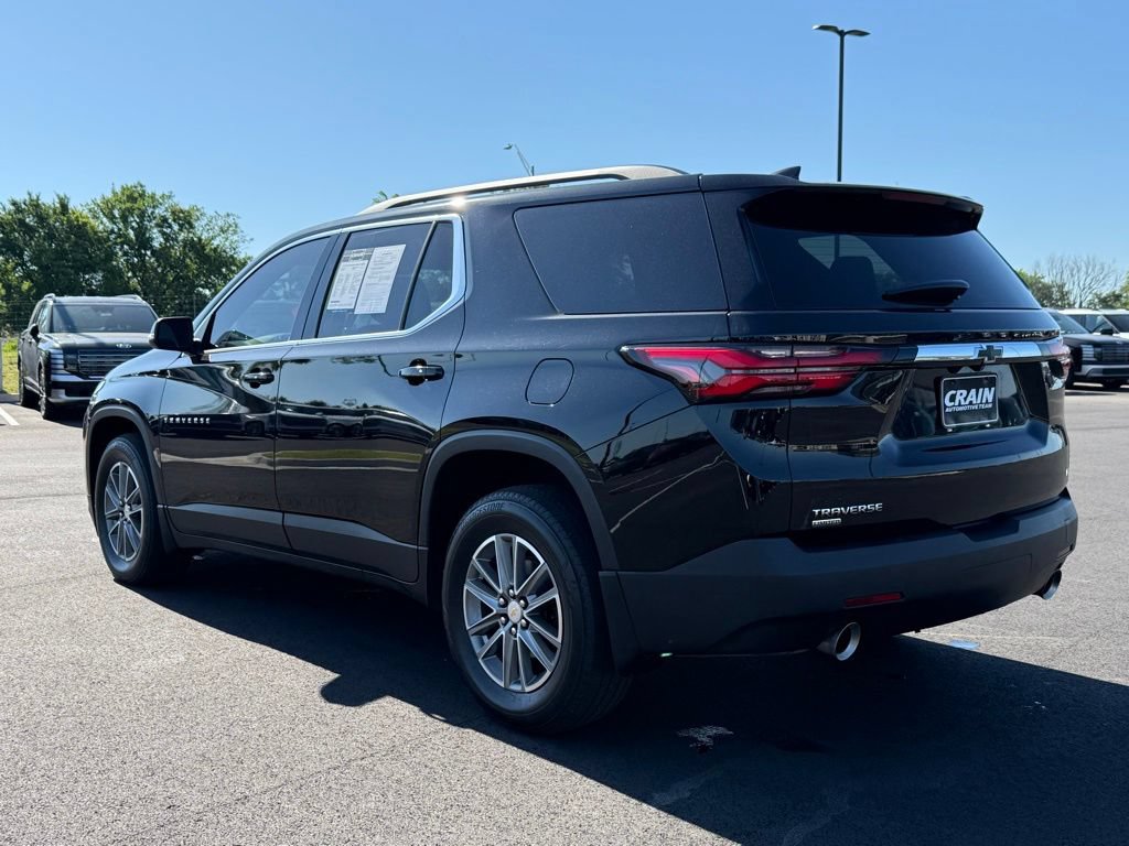 Used 2024 Chevrolet Traverse LT w/ LPO, Floor Liner Package FWD image 7