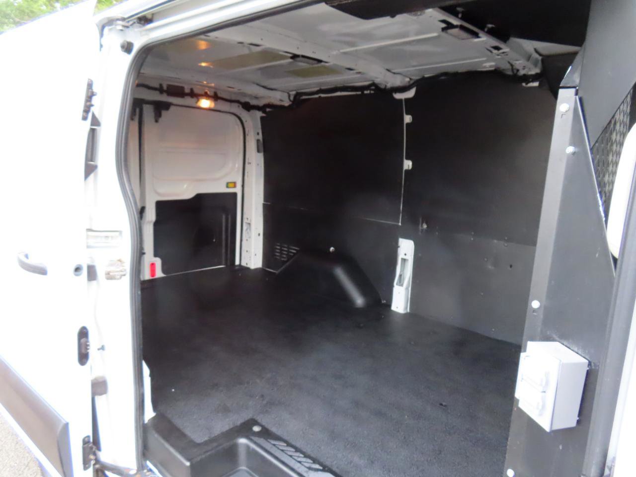 Used 2016 Ford Transit 250 130 Low Roof RWD image 10