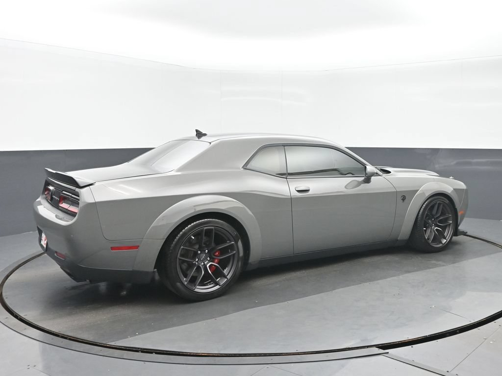 Used 2019 Dodge Challenger SRT Hellcat w/ Widebody Package RWD image 3