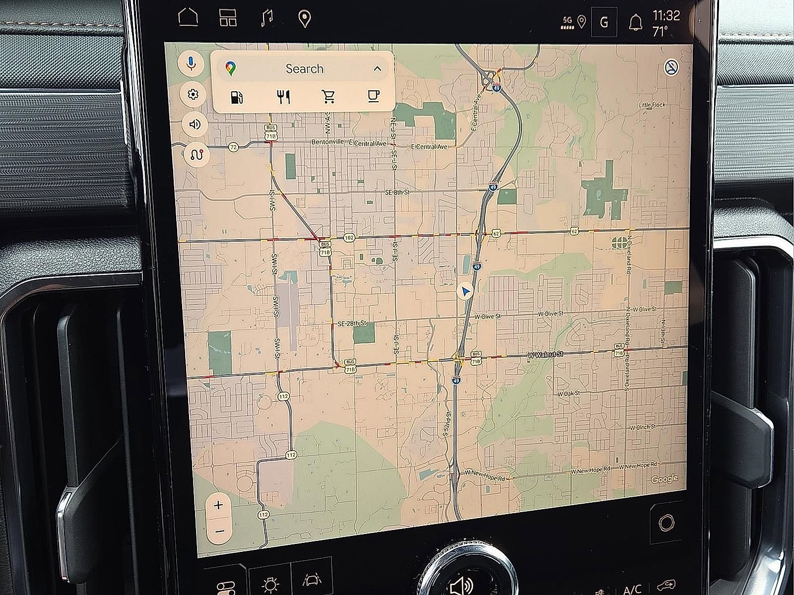 New 2026 GMC Acadia AT4 w/ Luxury Package image 19