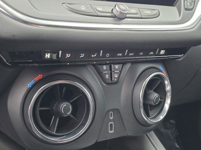 Used 2023 Chevrolet Blazer LT w/ Driver Confidence Package image 21