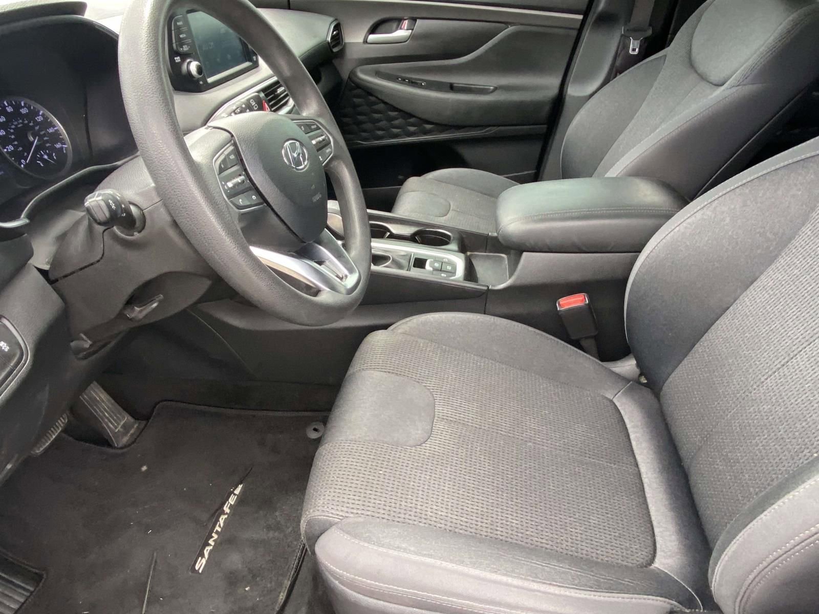 Used 2020 Hyundai Santa Fe SE AWD/4WD image 13