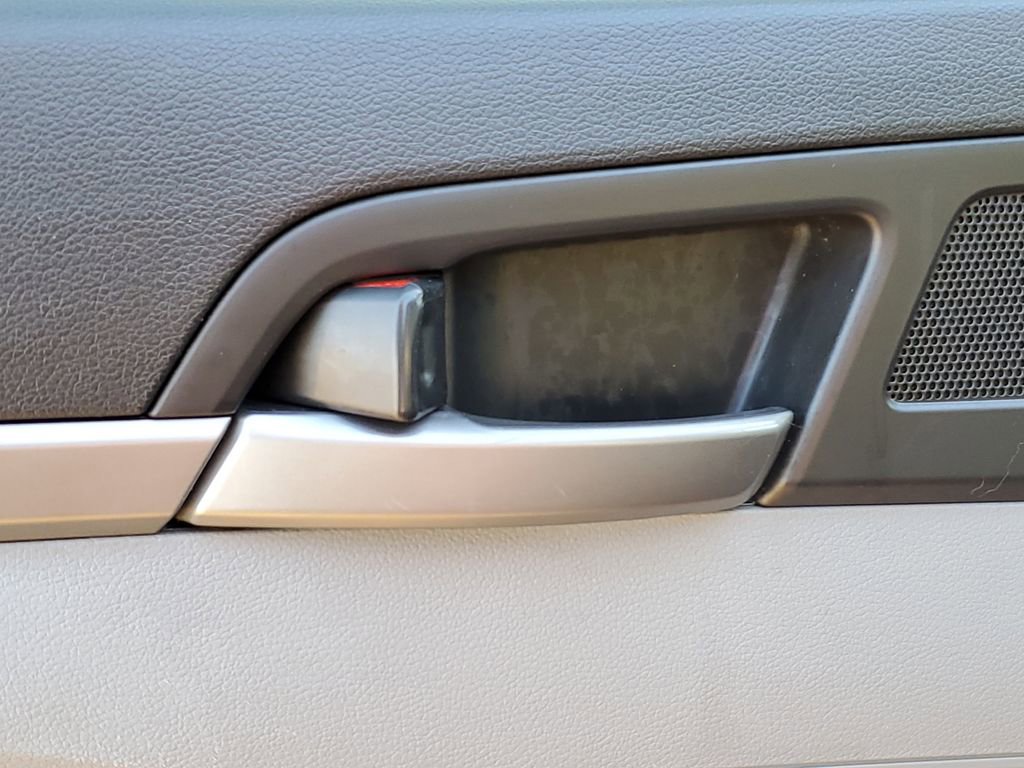 Used 2017 Hyundai Elantra SE image 21