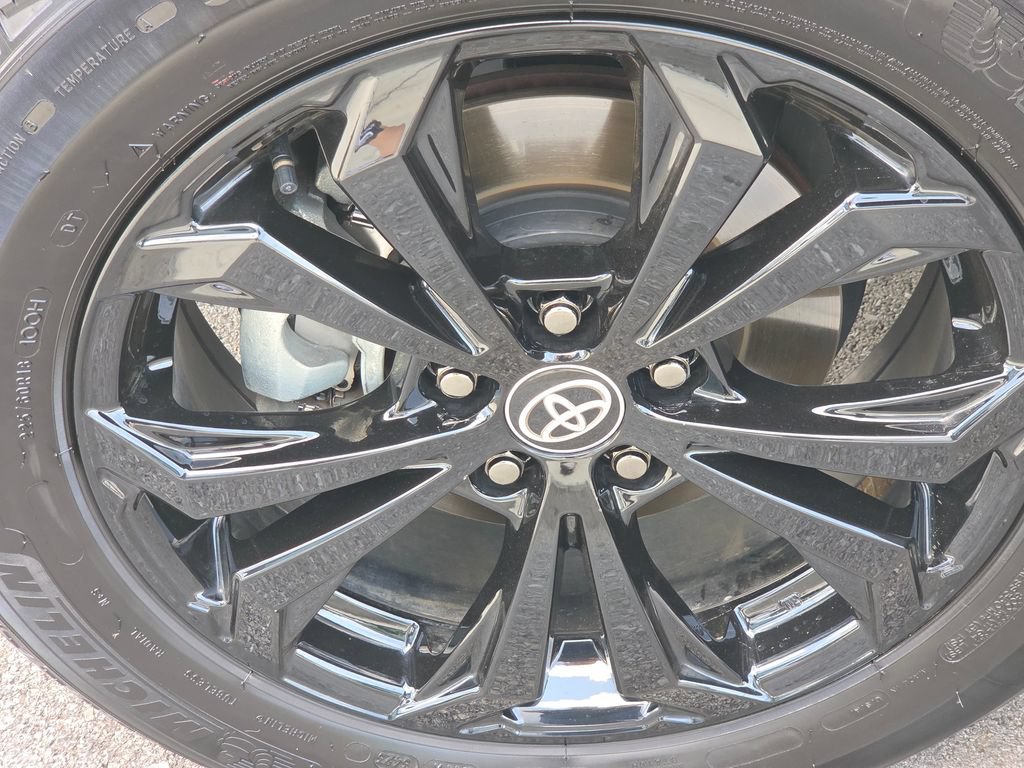 Used 2023 Toyota RAV4 XSE w/ XSE Grade Weather Package AWD/4WD image 19