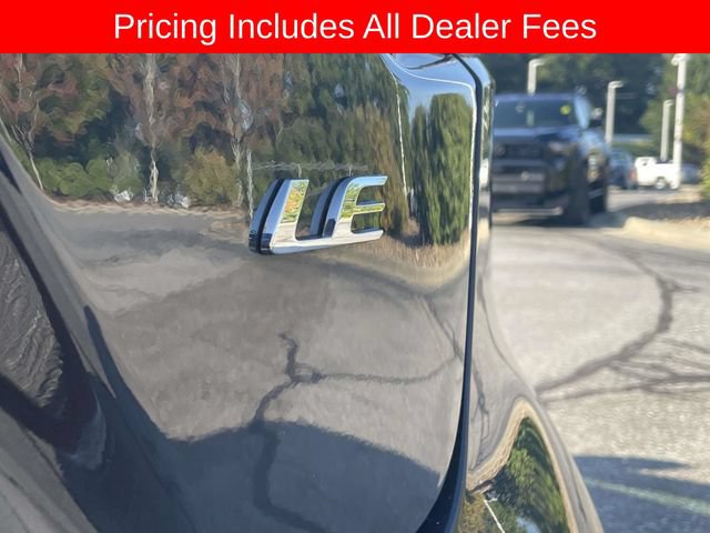 Used 2025 Toyota Corolla LE w/ Convenience Package FWD image 13