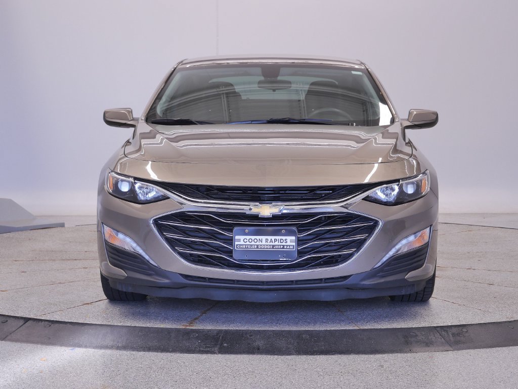 Used 2020 Chevrolet Malibu LT FWD image 11