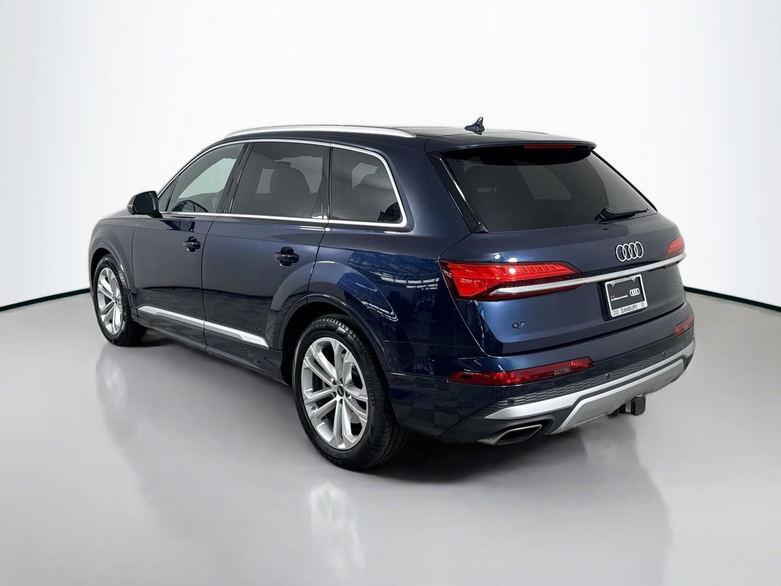 Used 2025 Audi Q7 3.0T Prestige AWD/4WD image 3