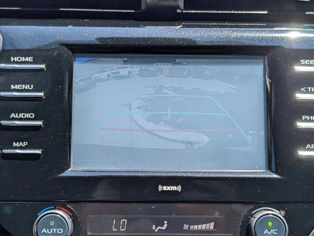 Certified 2020 Toyota Camry SE FWD image 13