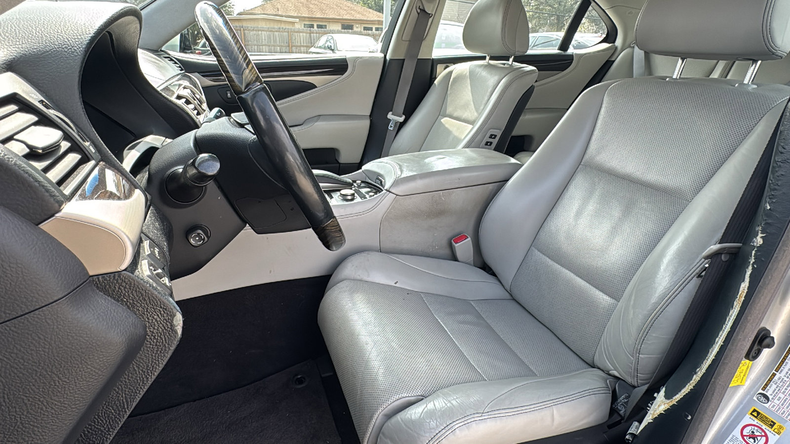 Used 2013 Lexus LS 460 L w/ Preferred Accessory Package image 14