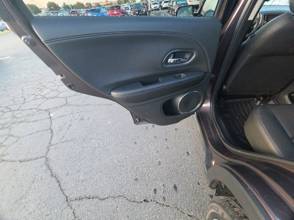 Used 2019 Honda HR-V EX-L image 25