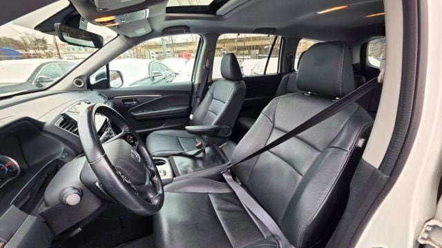 Used 2022 Honda Pilot Special Edition image 11