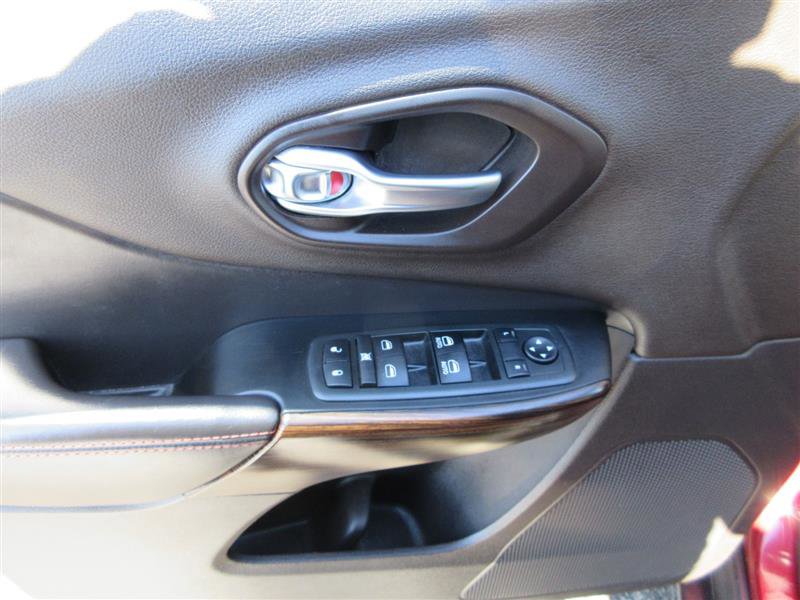 Used 2014 Jeep Cherokee Trailhawk w/ Leather Interior Group image 10