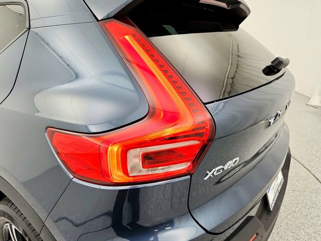 New 2026 Volvo XC40 B5 Core w/ Climate Package image 35