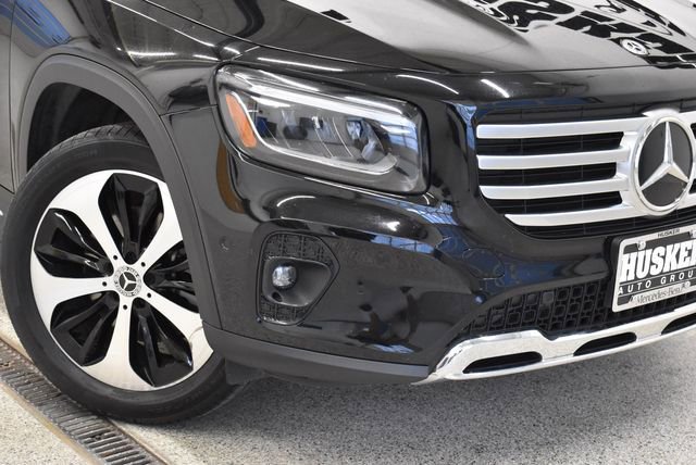 Used 2025 Mercedes-Benz GLB 250 4MATIC image 30