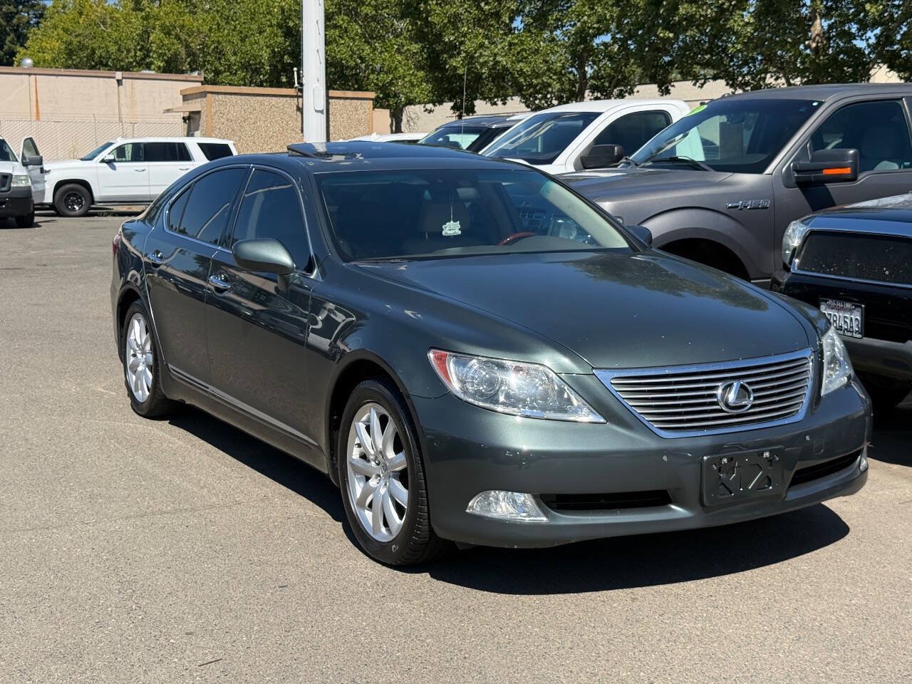Used 2008 Lexus LS 460 RWD image 1