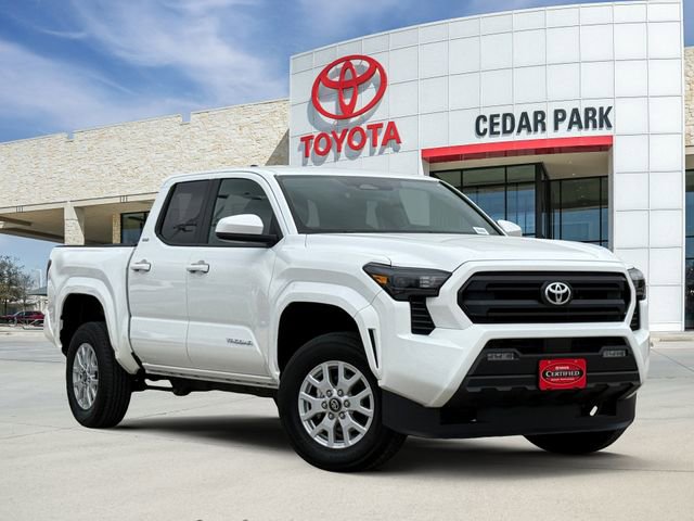 Used 2025 Toyota Tacoma SR5 image 1