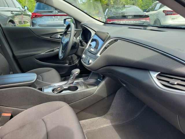 Used 2024 Chevrolet Malibu LT FWD image 33