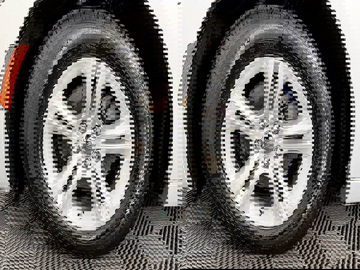 Used 2019 Dodge Charger SXT w/ Leather Interior Group RWD image 52