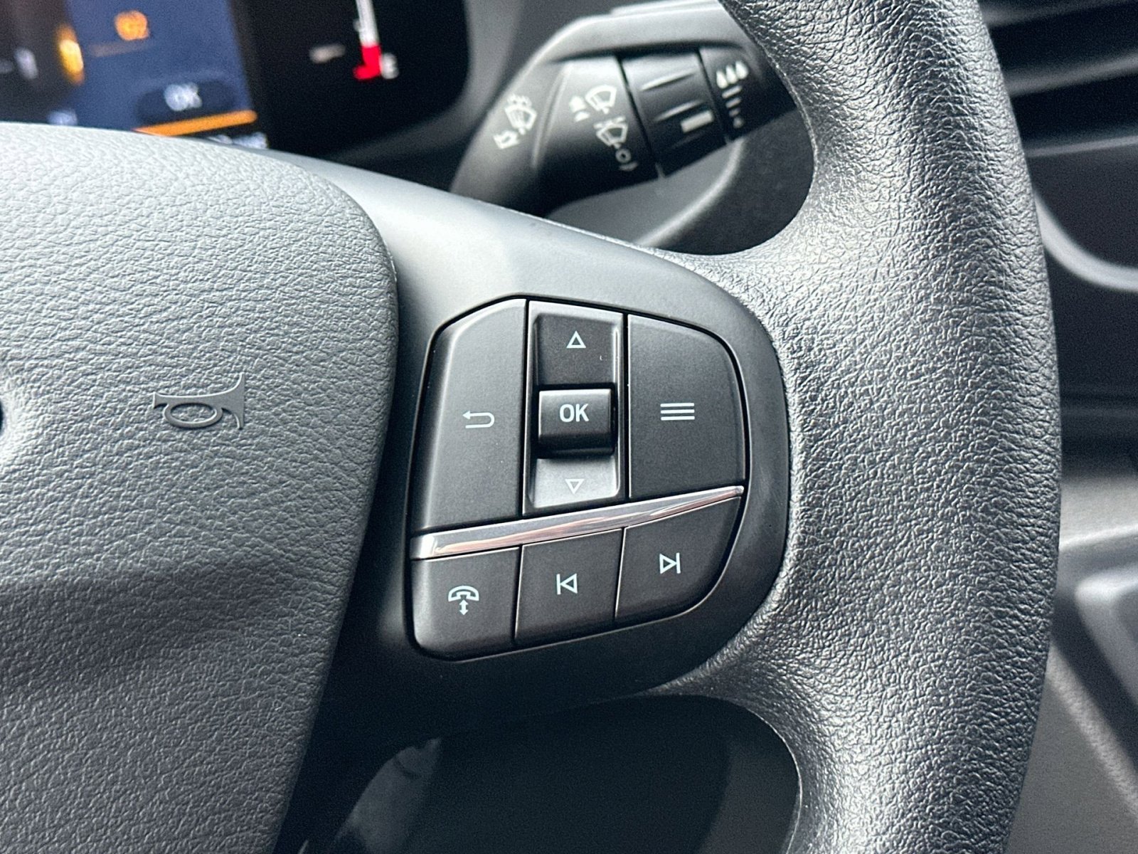 New 2026 Ford Transit 350 148 Low Roof w/ Load Area Protection Package image 20