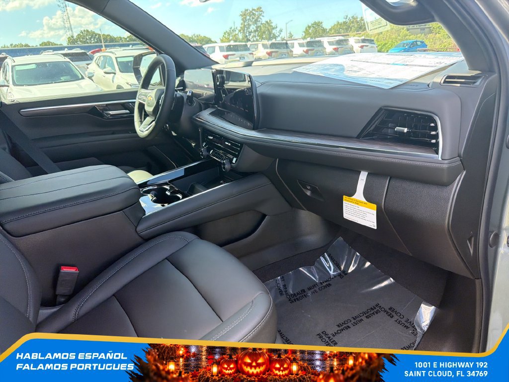 New 2026 Chevrolet Suburban LT w/ Comfort Package AWD/4WD image 36