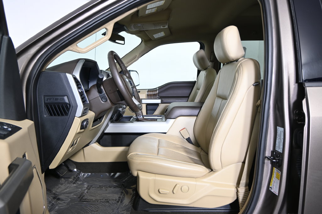 Used 2019 Ford F150 Lariat w/ Equipment Group 502A Luxury AWD/4WD image 21