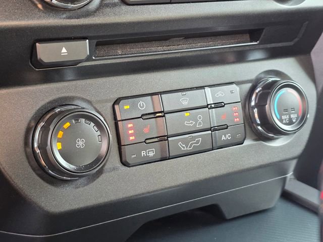 Used 2018 Ford F150 XLT w/ Equipment Group 302A Luxury image 32