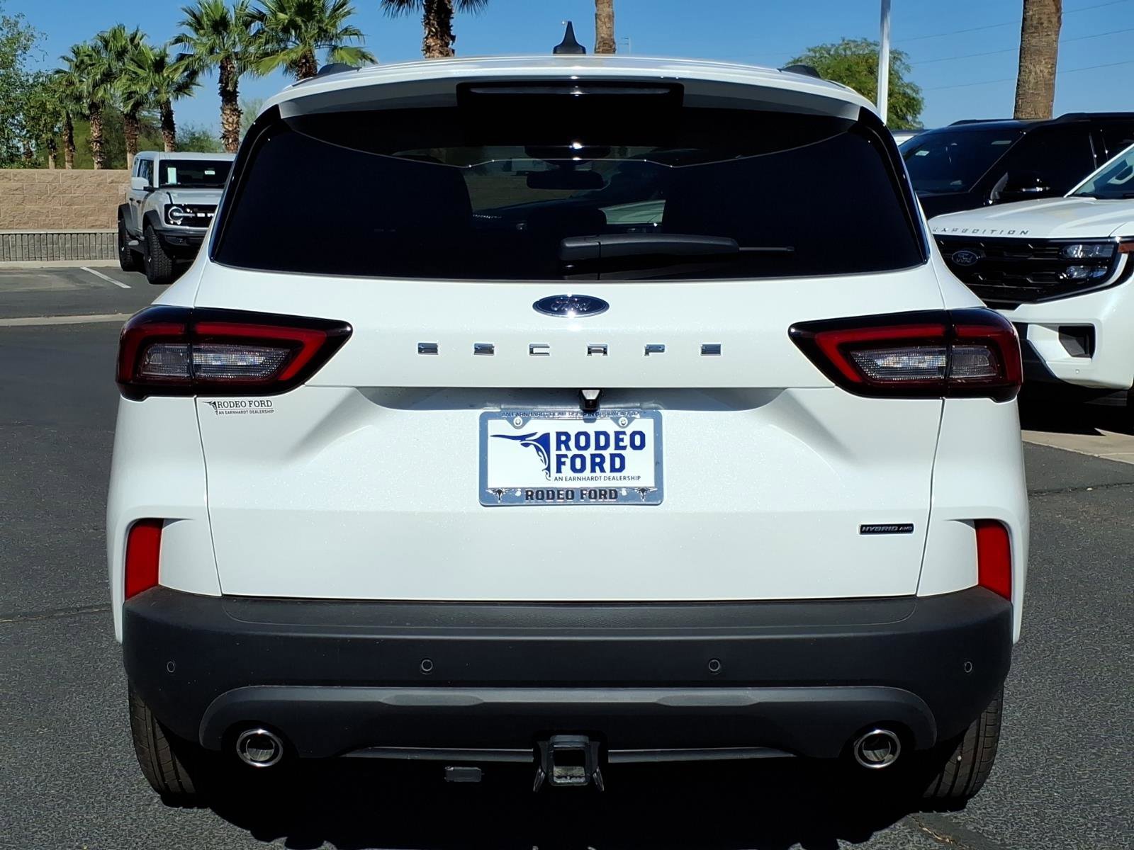 New 2026 Ford Escape ST-Line Select w/ Tech Pack #2 AWD/4WD image 4