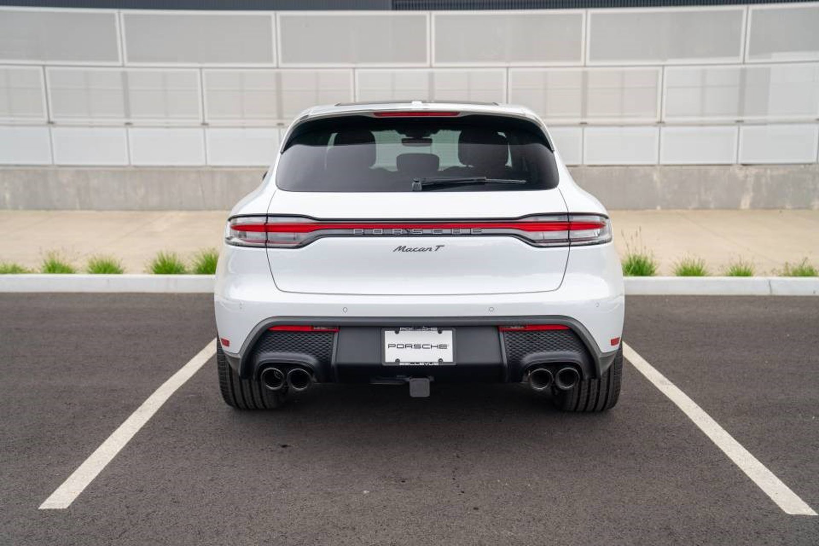 New 2026 Porsche Macan Turbo AWD/4WD image 7